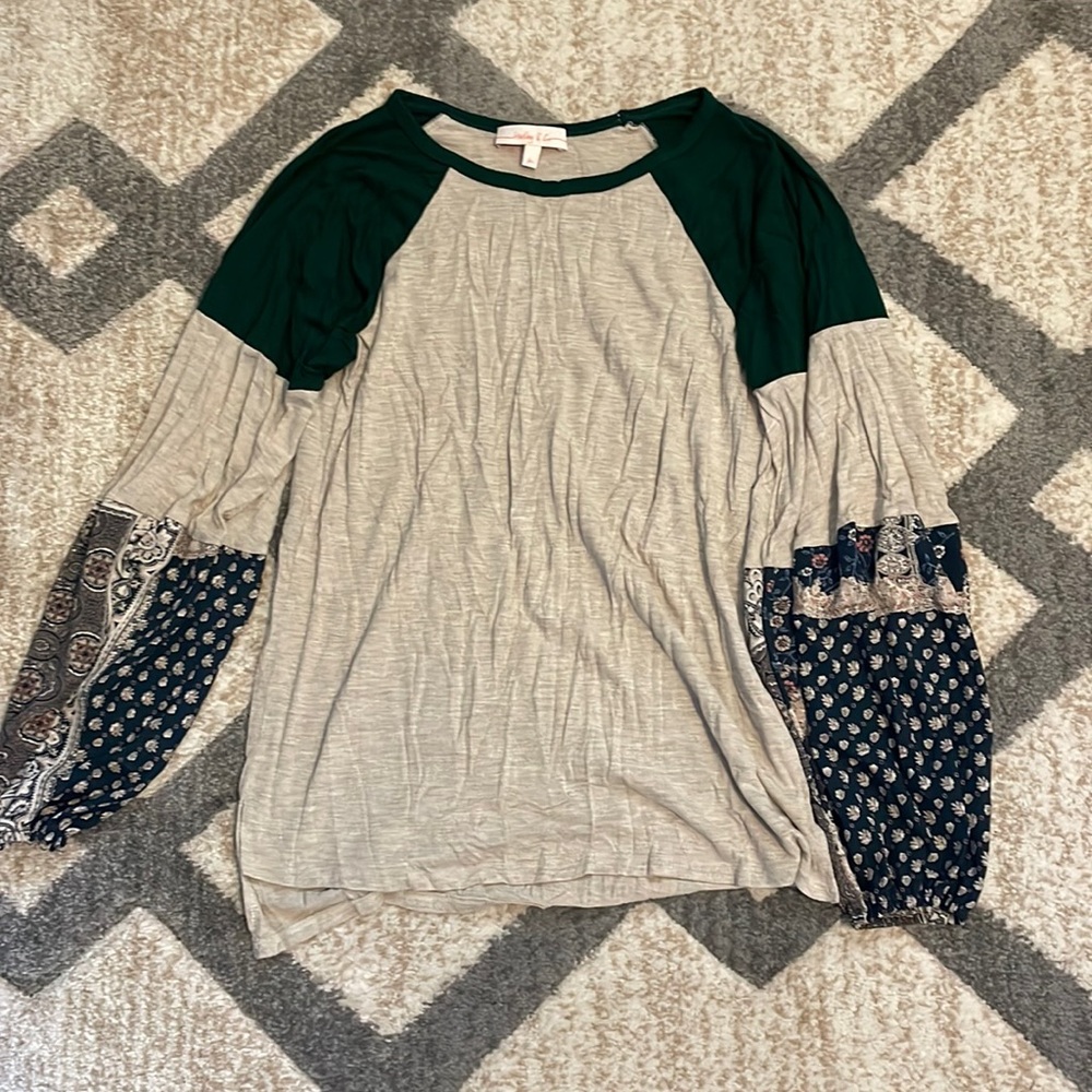 Hailey & co top